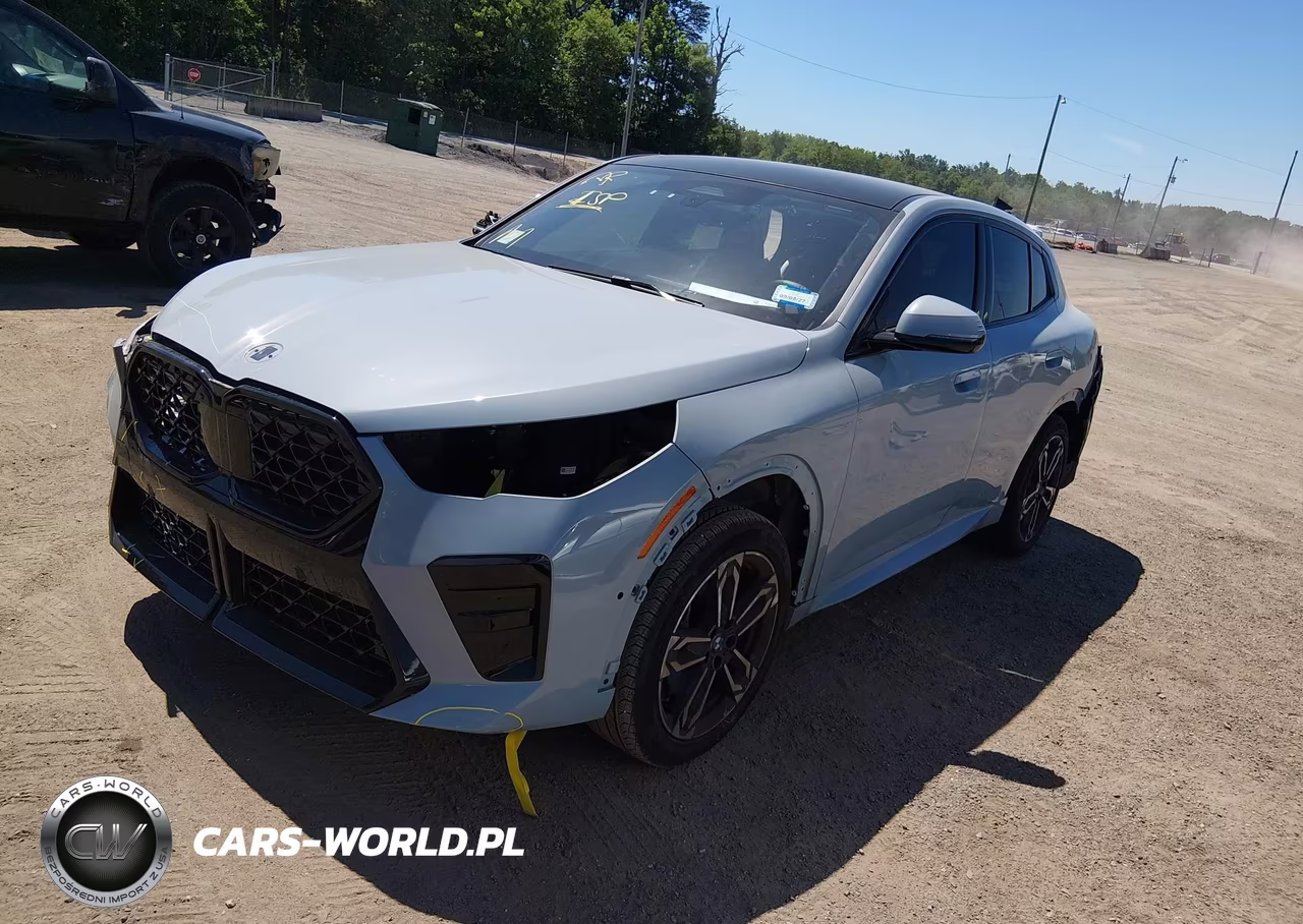 2025 BMW X2 xDrive28I VIN:WBX63GM02S5388152 - 2