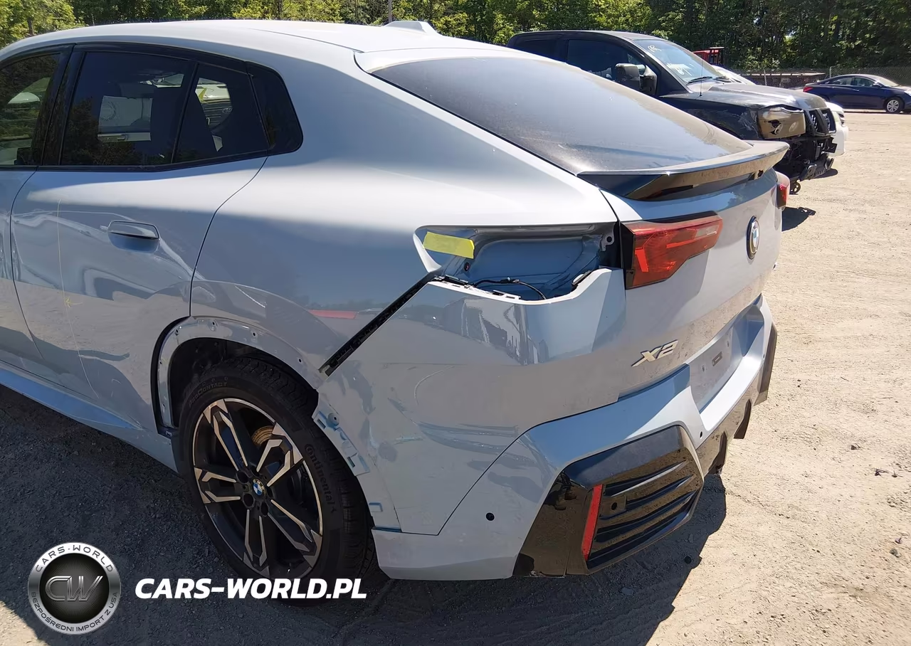 2025 BMW X2 xDrive28I VIN:WBX63GM02S5388152 - 6