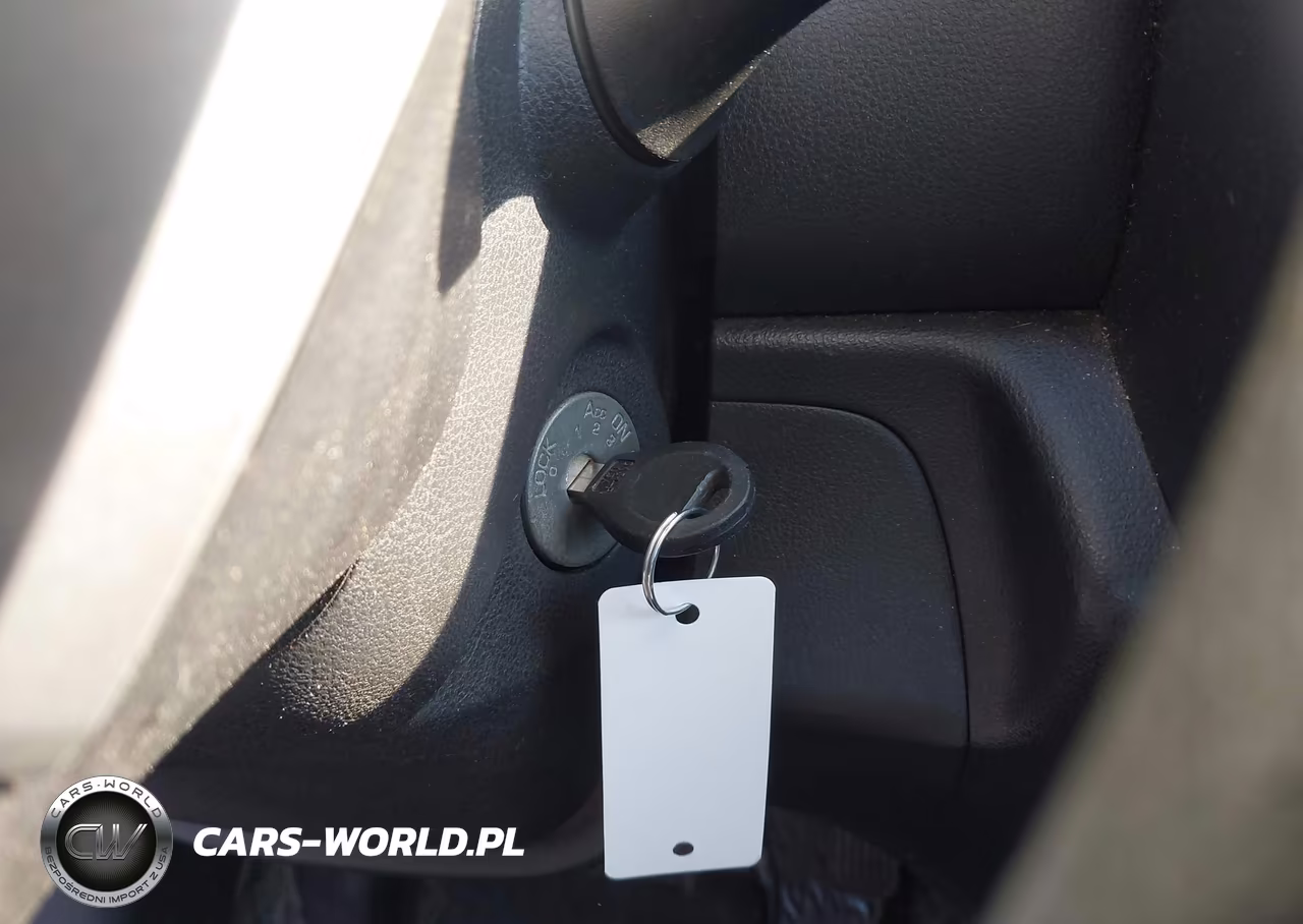 2016 Nissan Versa 1.6 S VIN:3N1CN7AP5GL866103 - 11