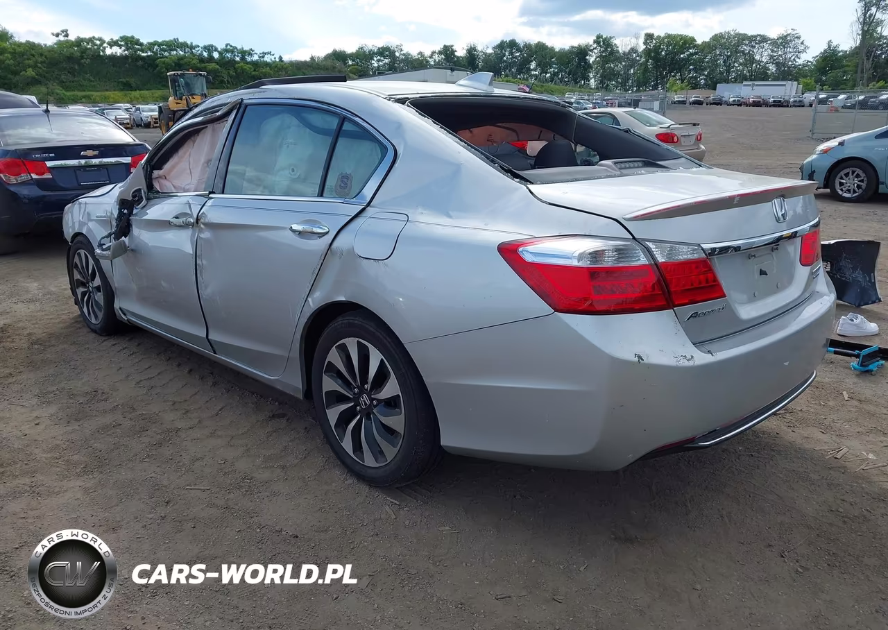 2014 Honda Accord Hybrid Touring VIN:1HGCR6F76EA010805 - 3