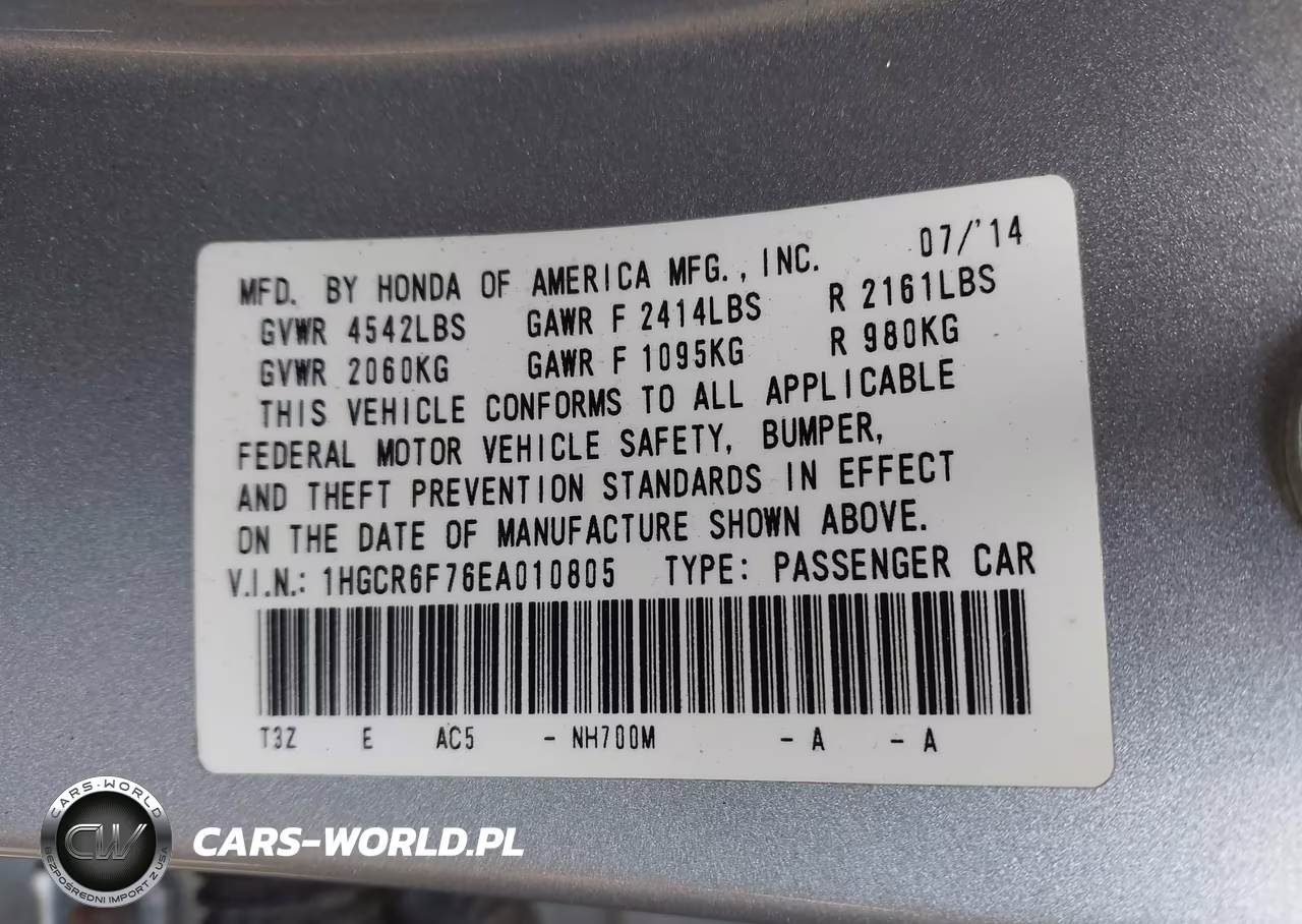 2014 Honda Accord Hybrid Touring VIN:1HGCR6F76EA010805 - 9