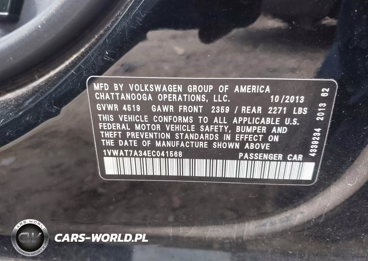 2014 Volkswagen Passat 1.8T Wolfsburg Edition VIN:1VWAT7A34EC041568 - 9