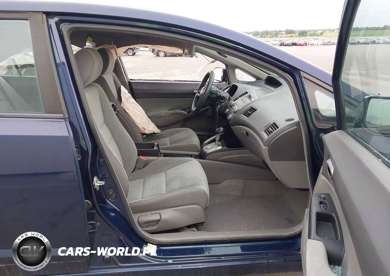 2010 Honda Civic Lx VIN:19XFA1F58AE077529 - 5