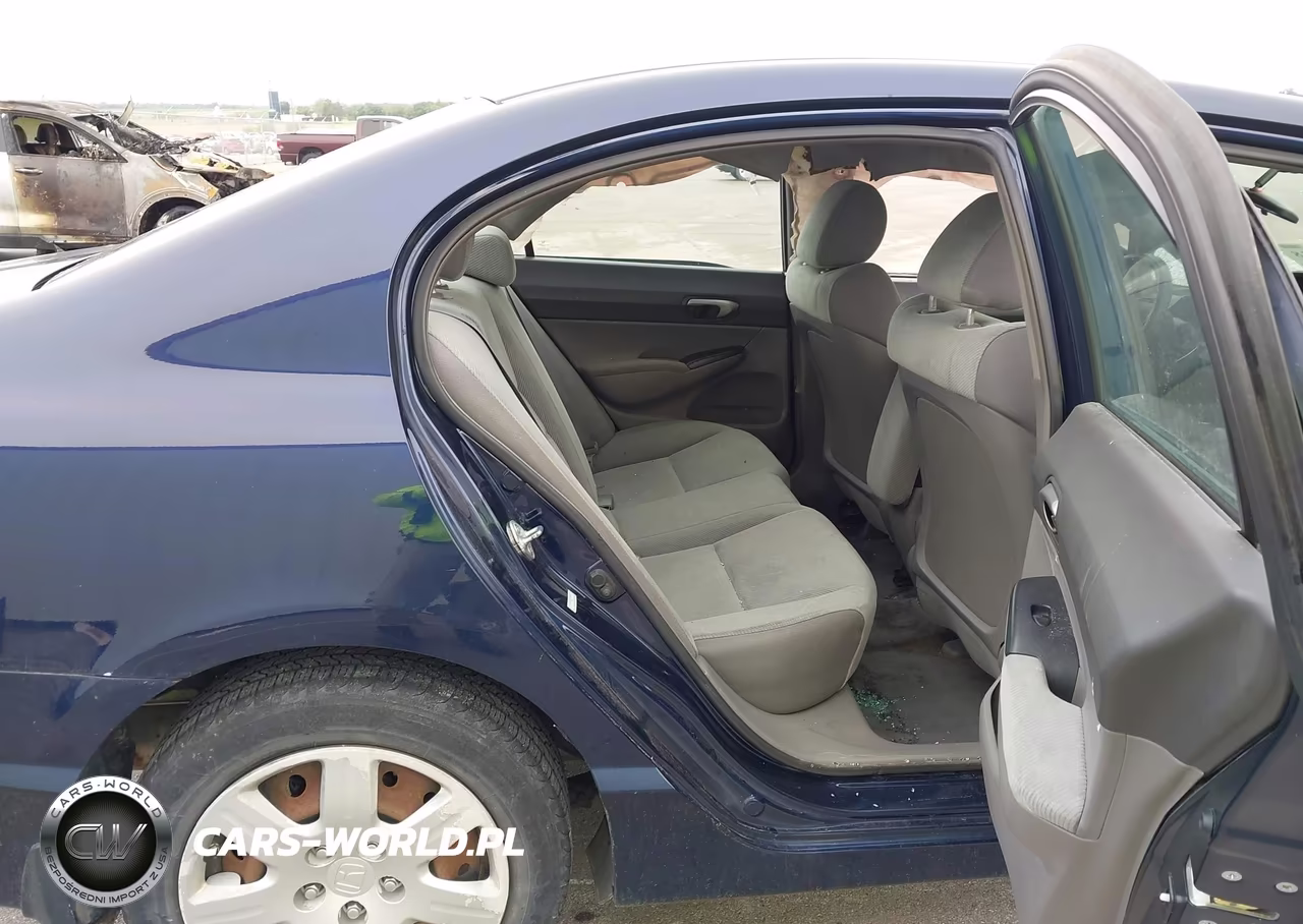 2010 Honda Civic Lx VIN:19XFA1F58AE077529 - 8