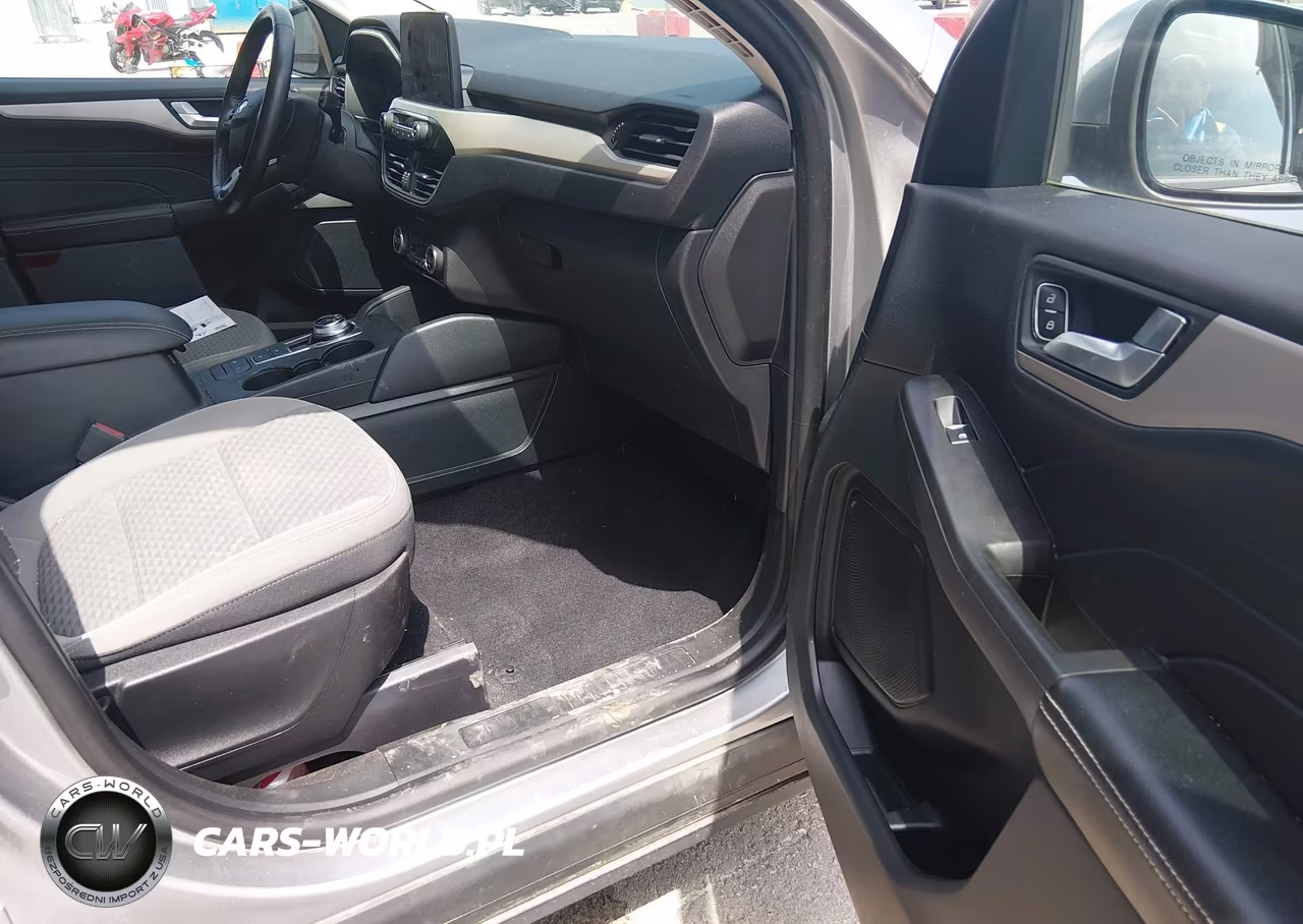 2021 Ford Escape Se VIN:1FMCU0G69MUA33651 - 5