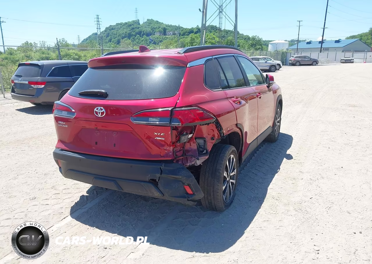 2023 Toyota Corolla Cross Xle VIN:7MUDAABG2PV072653 - 4