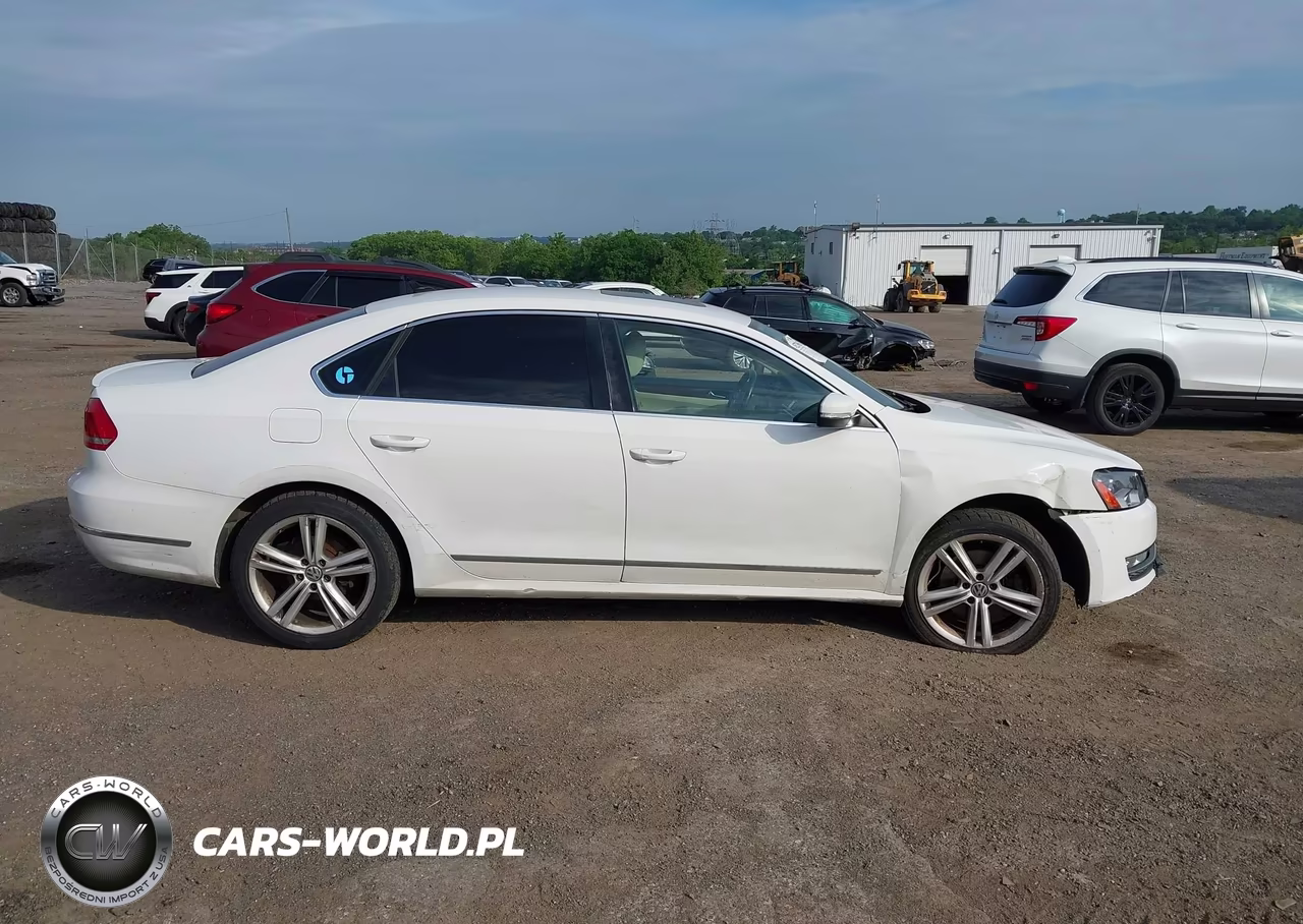 2013 Volkswagen Passat 2.0L Tdi Sel Premium VIN:1VWCN7A37DC099837 - 13