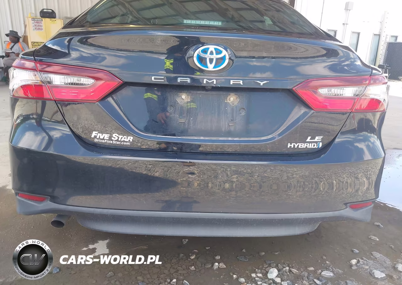 2024 Toyota Camry Hybrid Le VIN:4T1C31AK6RU622629 - 16