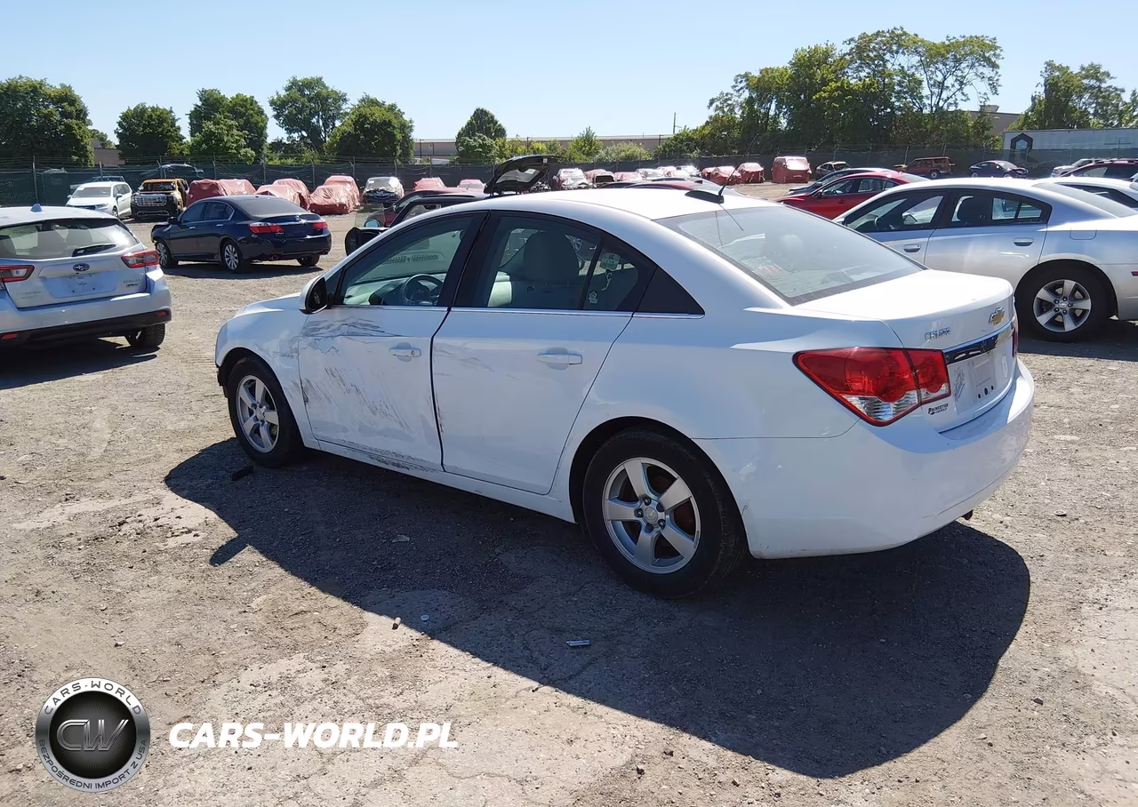2016 Chevrolet Cruze Limited 1Lt Auto VIN:1G1PE5SB1G7177985 - 3