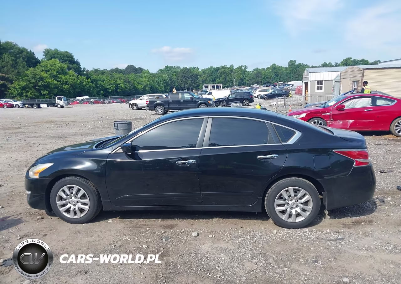 2014 Nissan Altima 2.5 S VIN:1N4AL3AP6EN348894 - 14