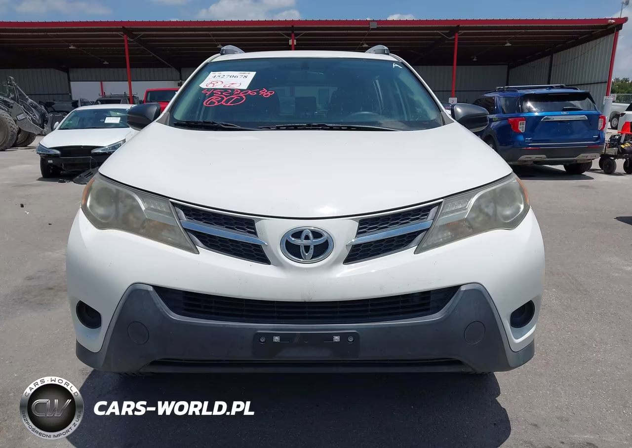 2015 Toyota Rav4 Le VIN:JTMZFREV5FJ039927 - 12