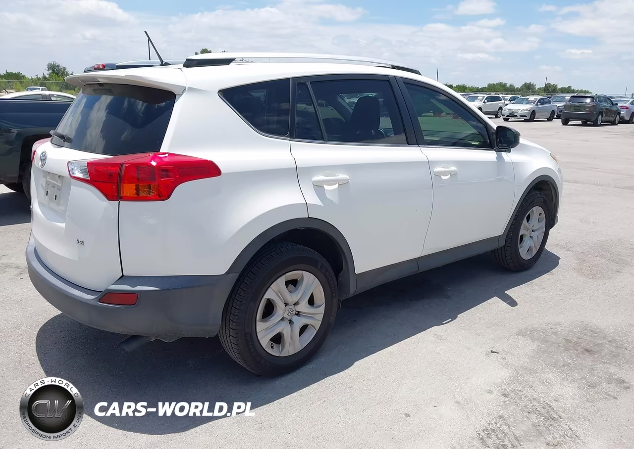 2015 Toyota Rav4 Le VIN:JTMZFREV5FJ039927 - 4