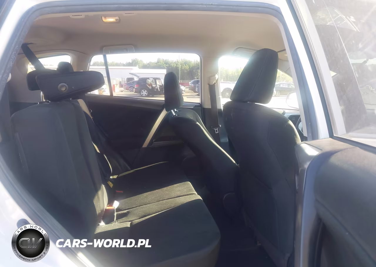 2016 Toyota Rav4 Le VIN:JTMBFREV0GJ075026 - 8