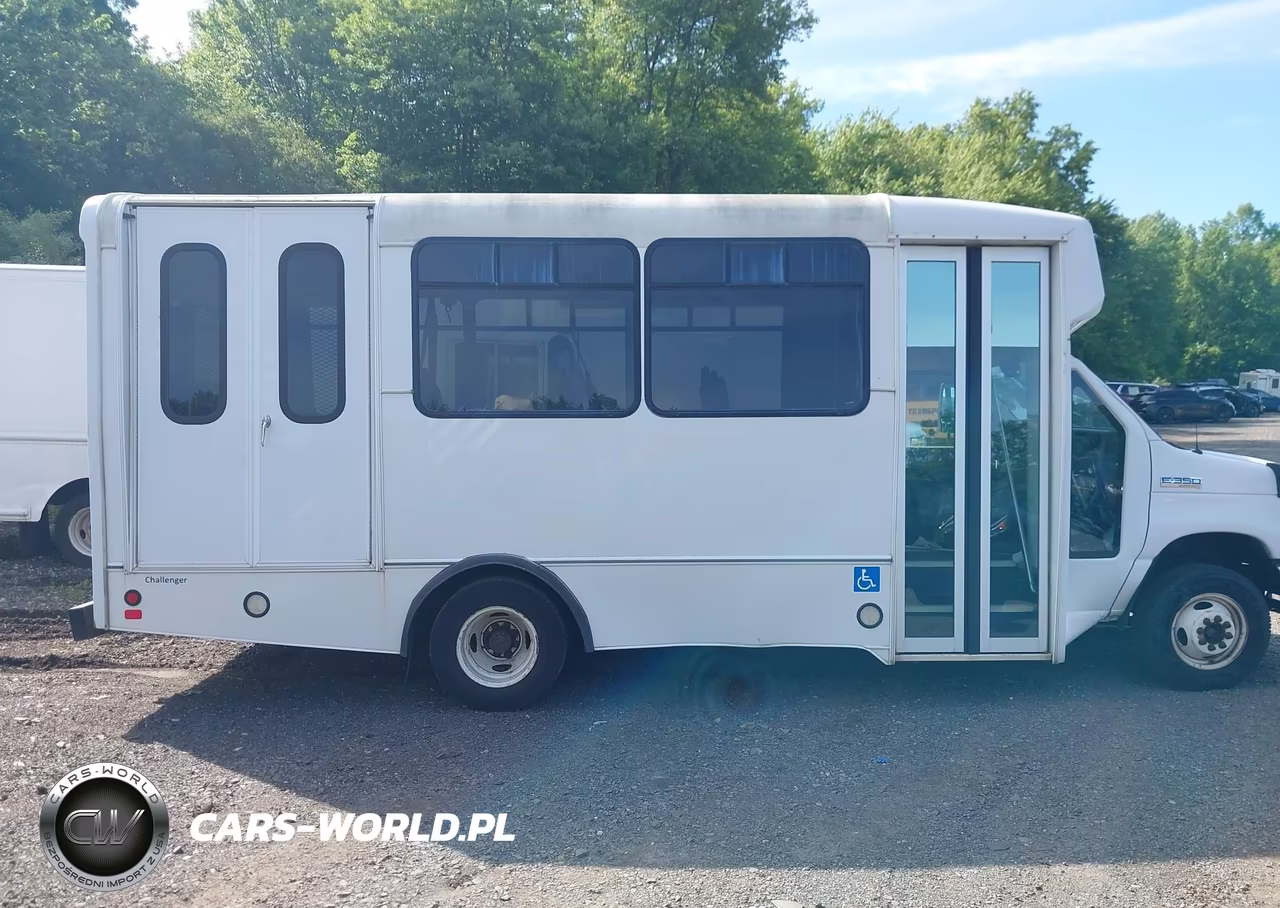 2017 Ford E-350 Cutaway VIN:1FDEE3FS0HDC12799 - 13