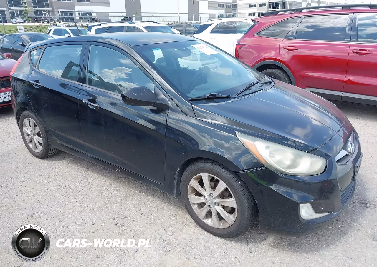 2012 Hyundai Accent Se
