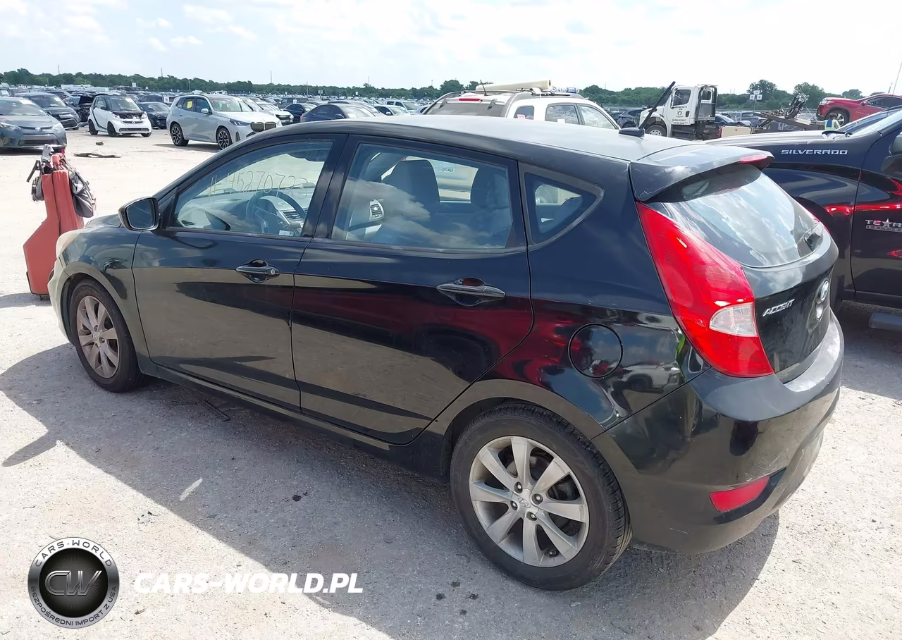 2012 Hyundai Accent Se VIN:KMHCU5AE4CU022584 - 3