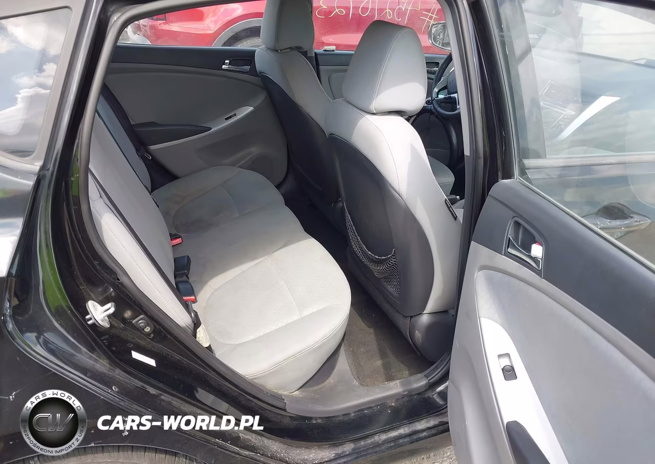 2012 Hyundai Accent Se VIN:KMHCU5AE4CU022584 - 8