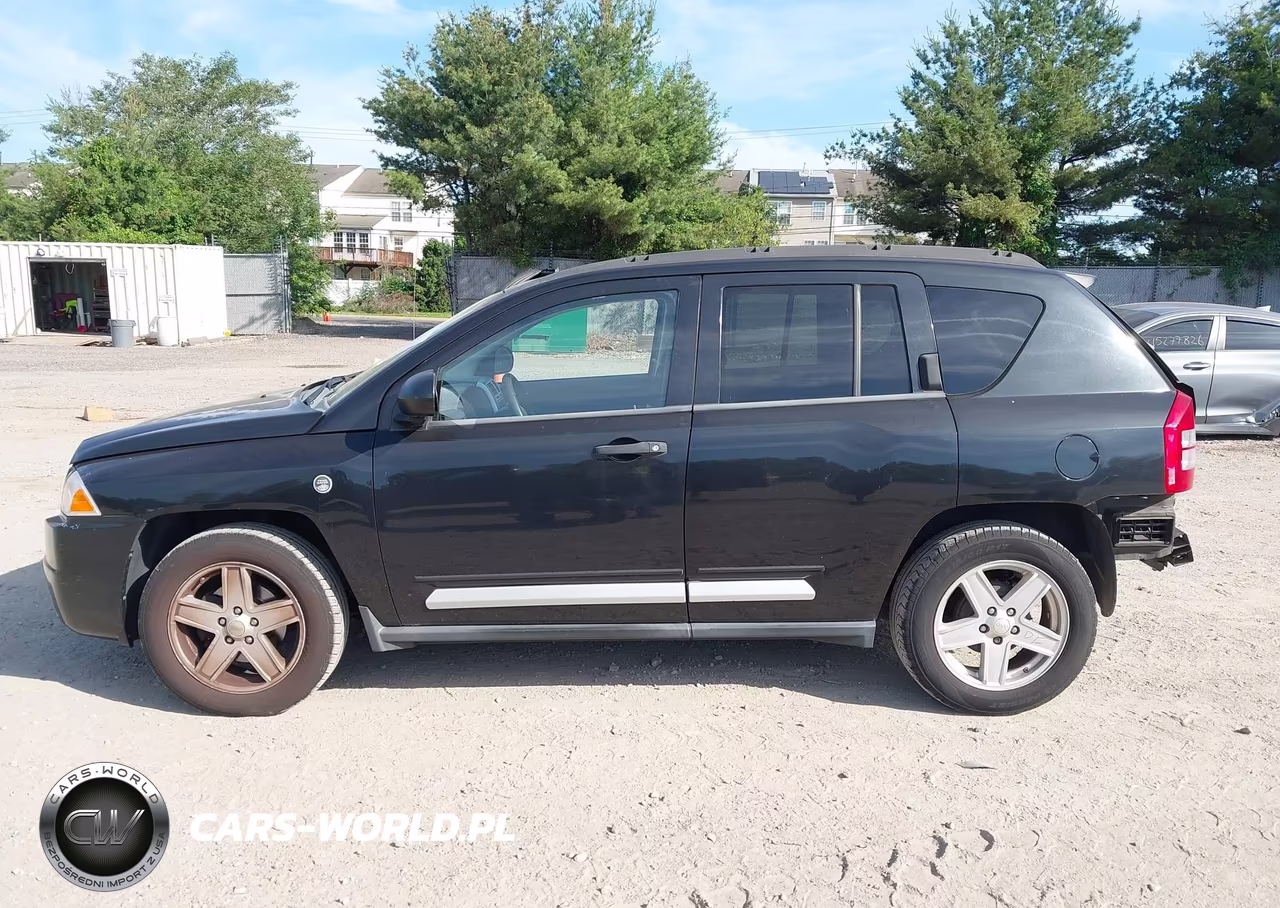 2008 Jeep Compass Sport VIN:1J8FT47W58D602151 - 14