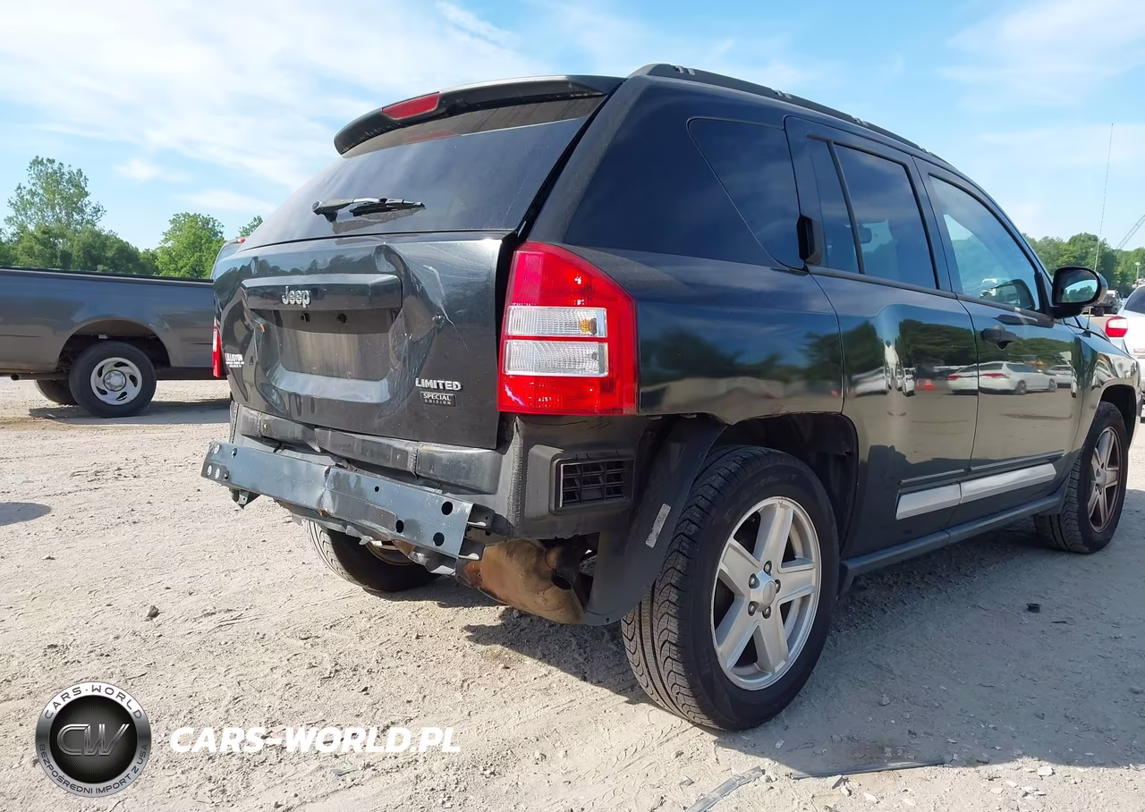 2008 Jeep Compass Sport VIN:1J8FT47W58D602151 - 18
