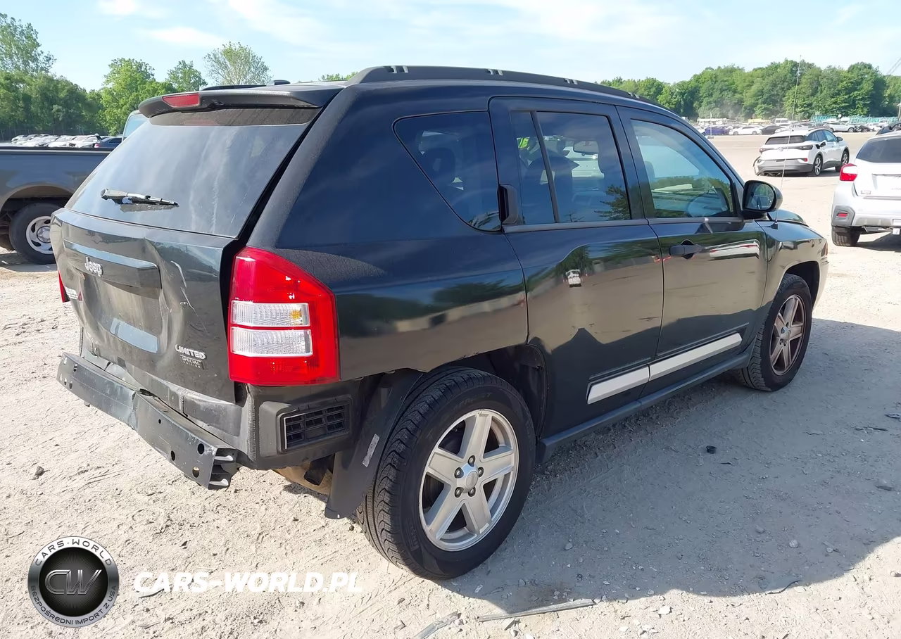 2008 Jeep Compass Sport VIN:1J8FT47W58D602151 - 4