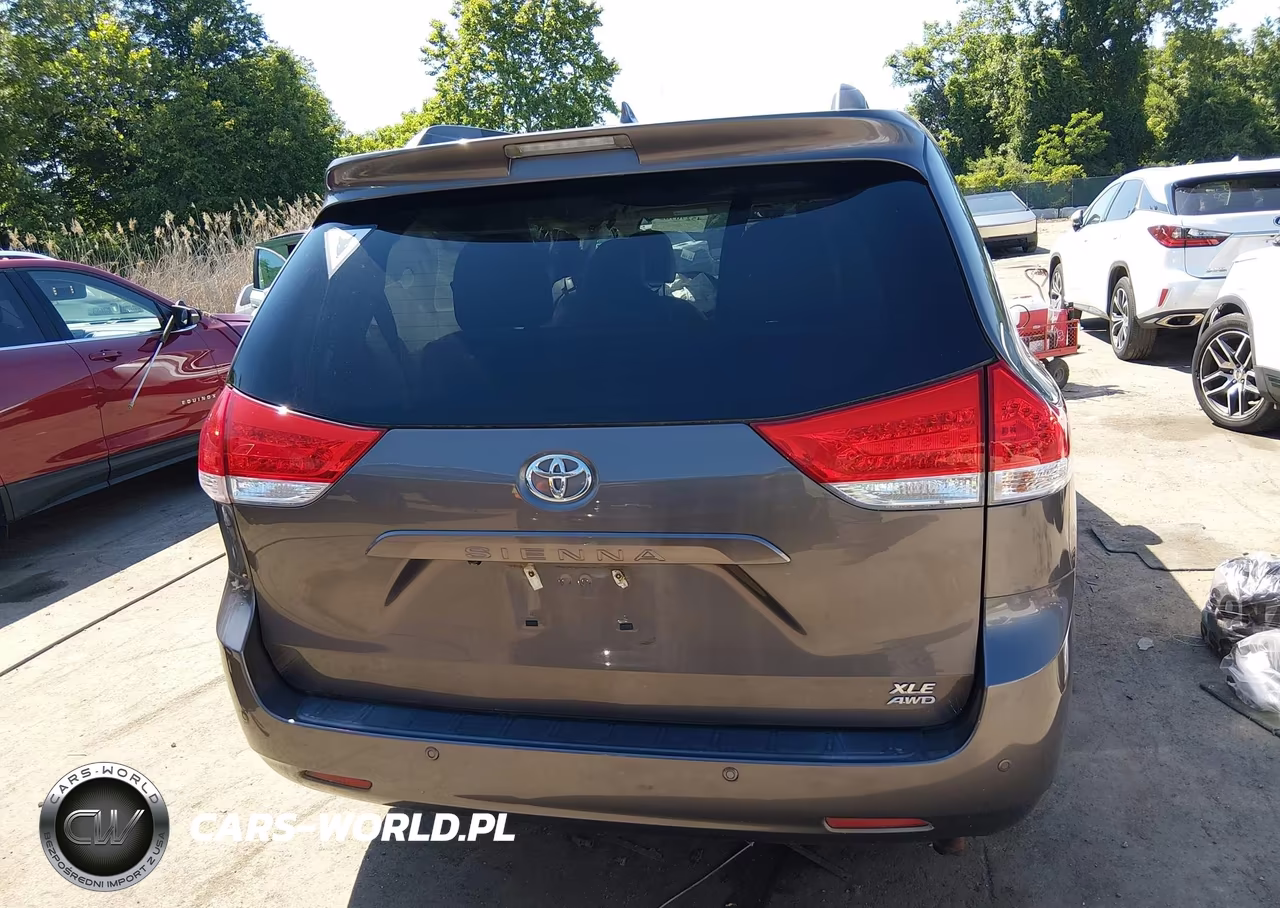 2012 Toyota Sienna Xle 7 Passenger VIN:5TDDK3DC8CS036571 - 16