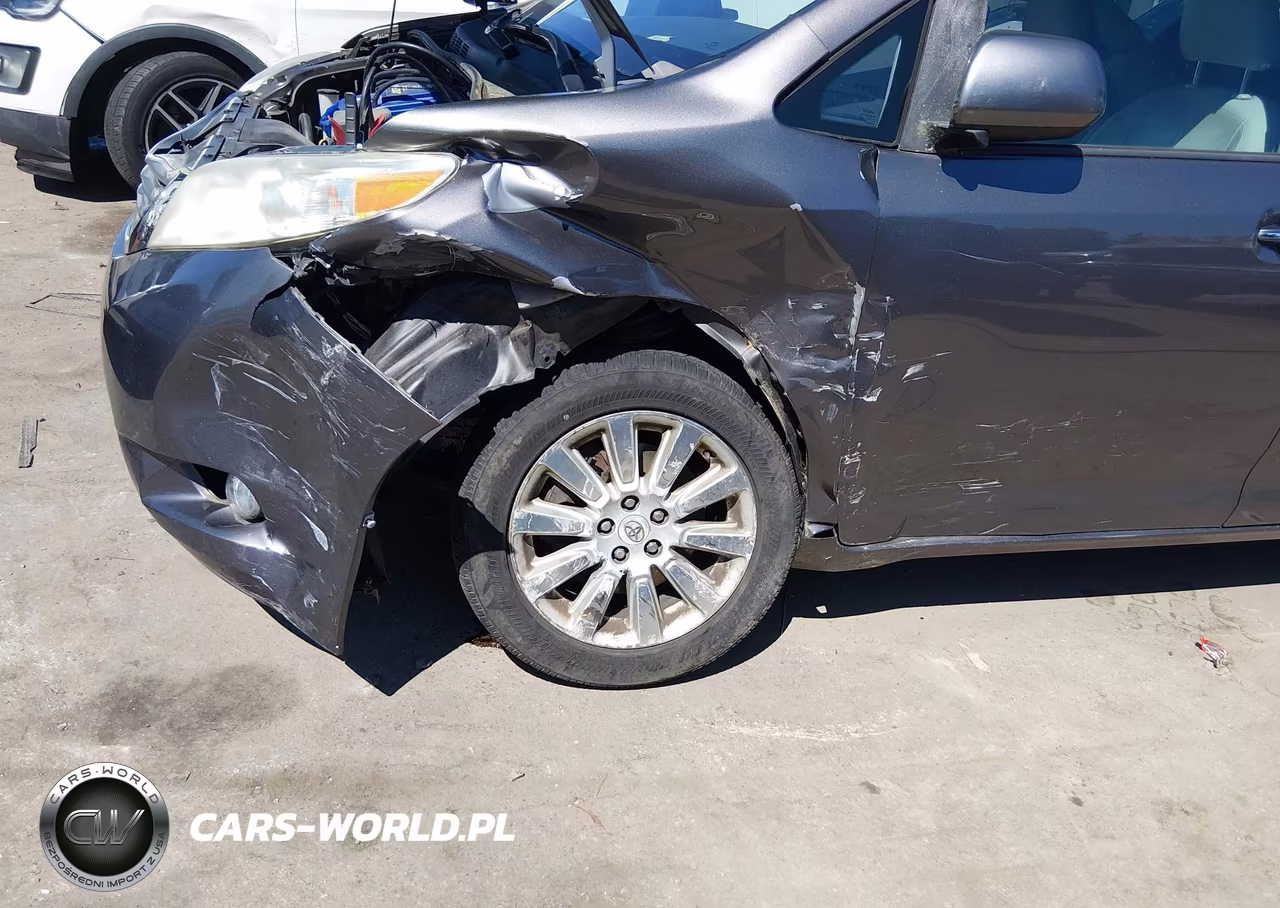 2012 Toyota Sienna Xle 7 Passenger VIN:5TDDK3DC8CS036571 - 6