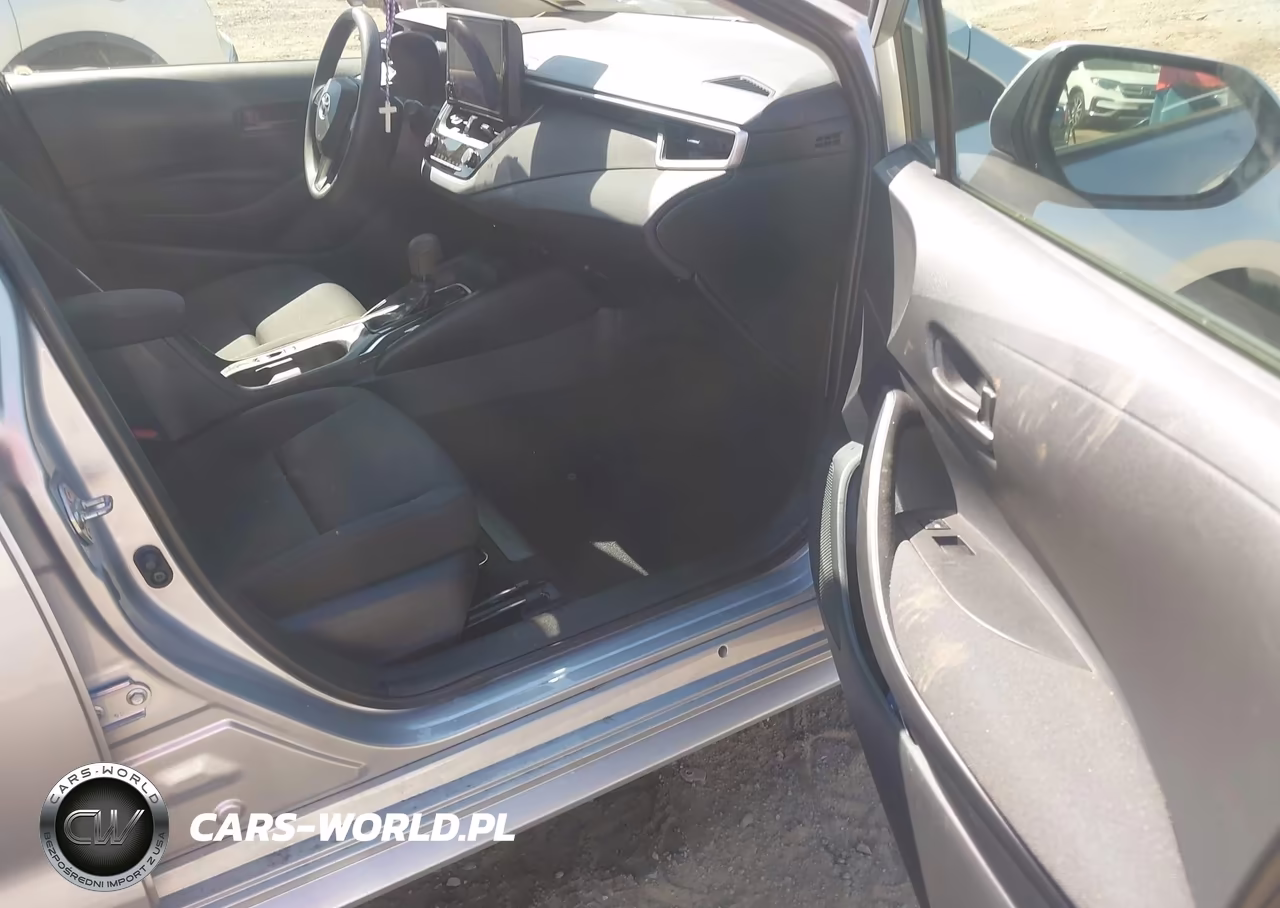 2024 Toyota Corolla Hybrid Le VIN:JTDBCMFE8RJ033877 - 5