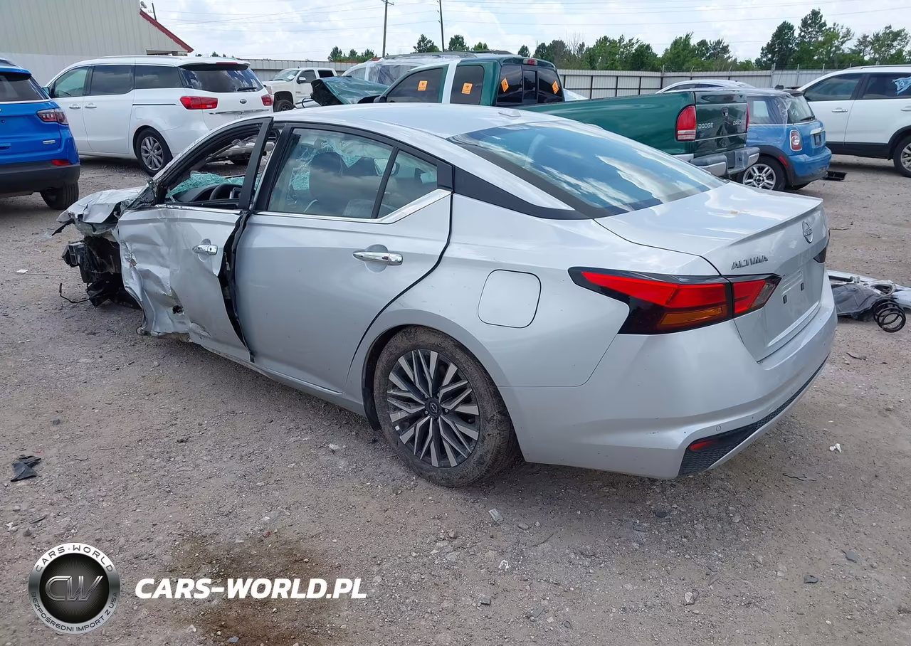 2025 Nissan Altima Sv Fwd VIN:1N4BL4DV4SN356606 - 3
