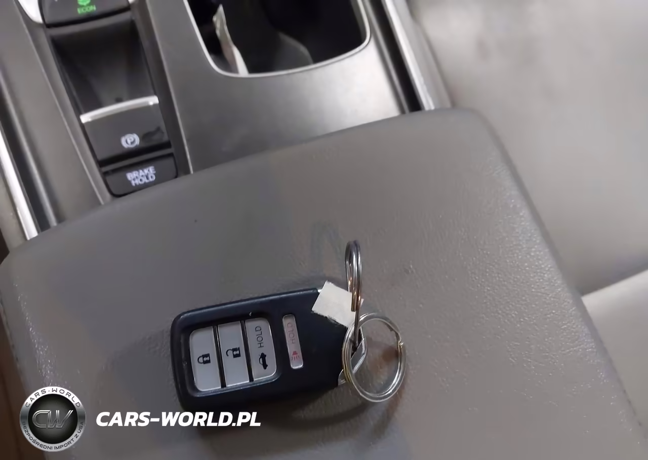 2019 Honda Accord Lx VIN:1HGCV1F1XKA047832 - 11