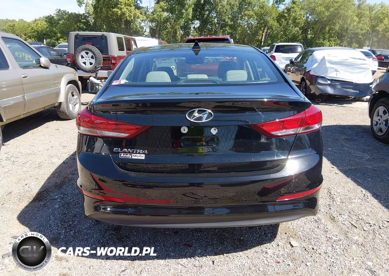 2018 Hyundai Elantra Value Edition VIN:5NPD84LFXJH347230 - 17