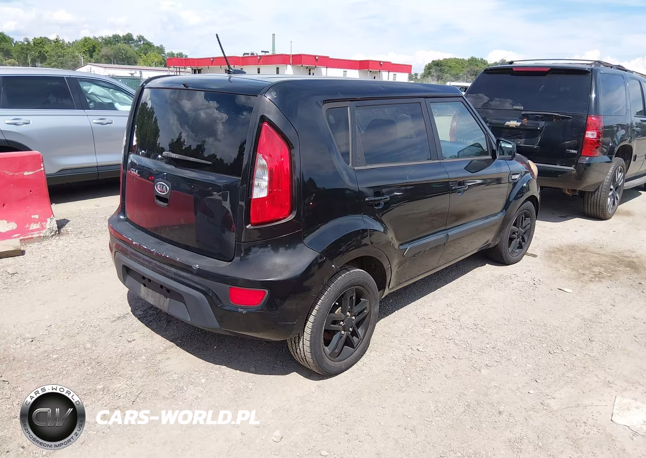2012 Kia Soul VIN:KNDJT2A52C7425412 - 4