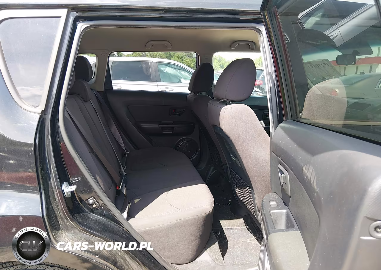 2012 Kia Soul VIN:KNDJT2A52C7425412 - 8