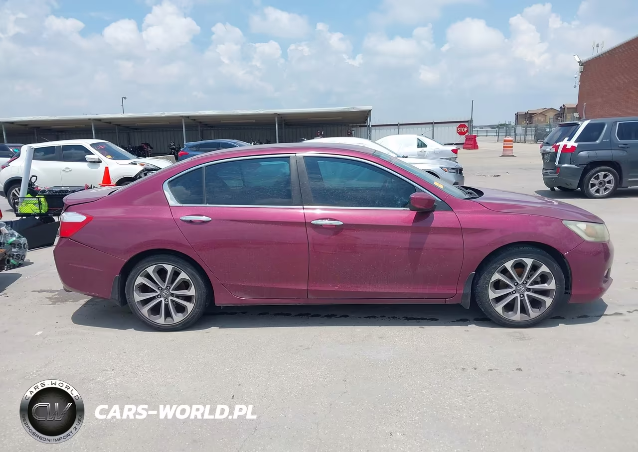 2014 Honda Accord Sport VIN:1HGCR2F50EA066049 - 13