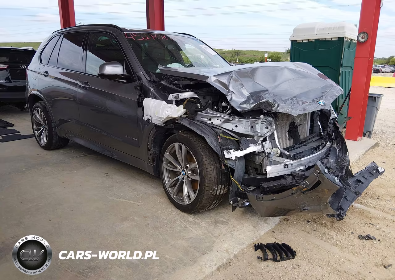 2015 BMW X5 xDrive35I – zdjęcie 1 z 16