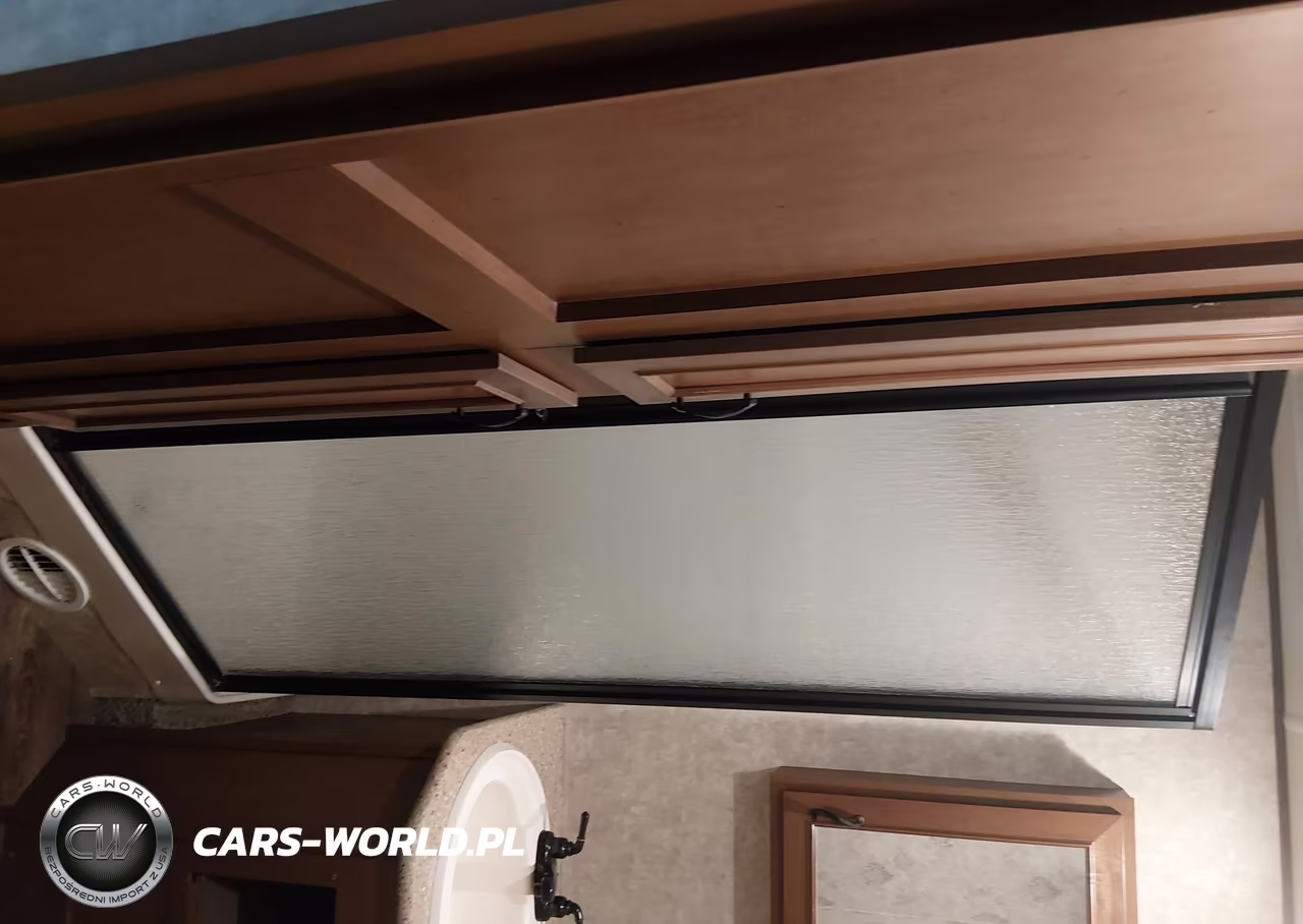 2015 Open Range Rv Light VIN:58TTX3621F2018776 - 10
