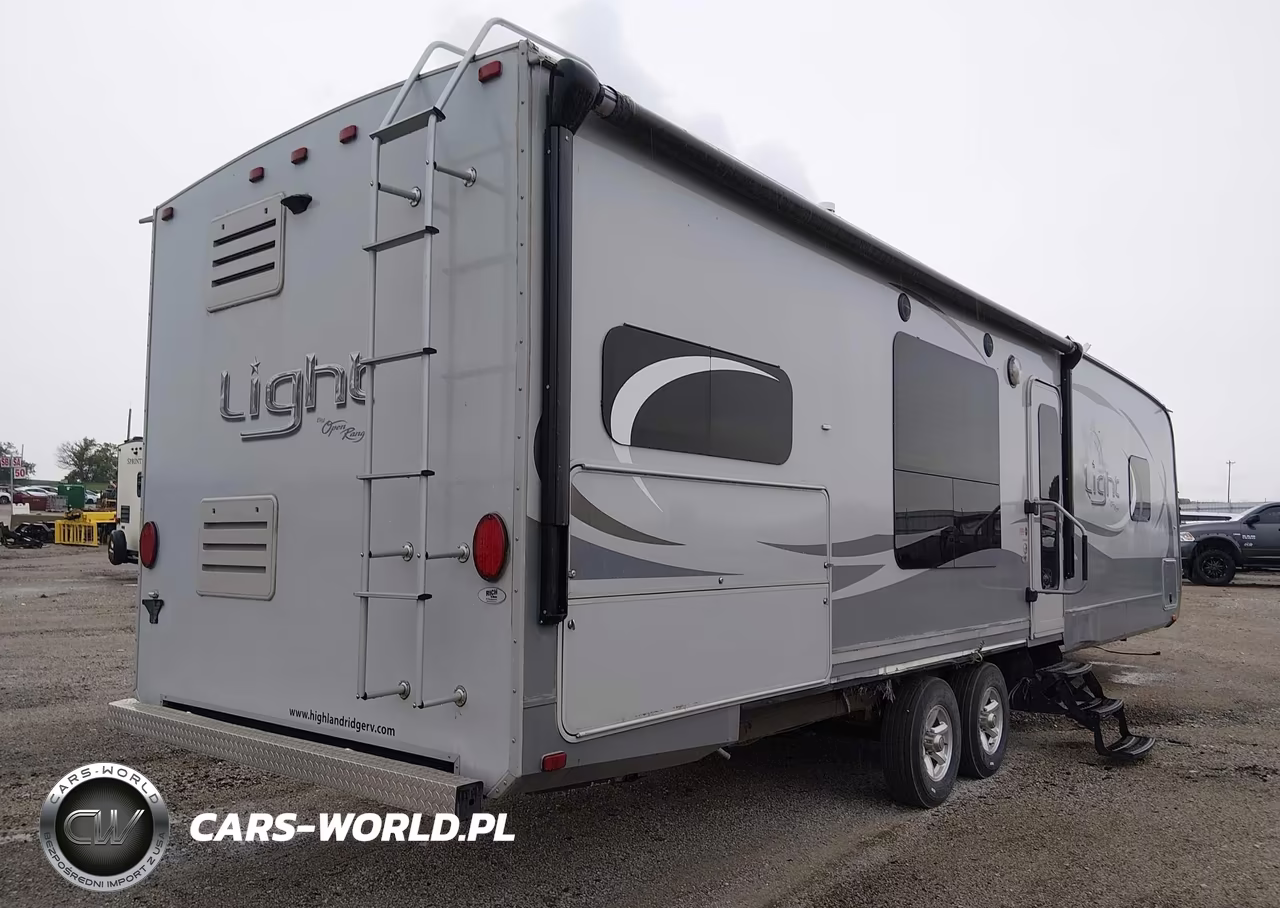 2015 Open Range Rv Light VIN:58TTX3621F2018776 - 4