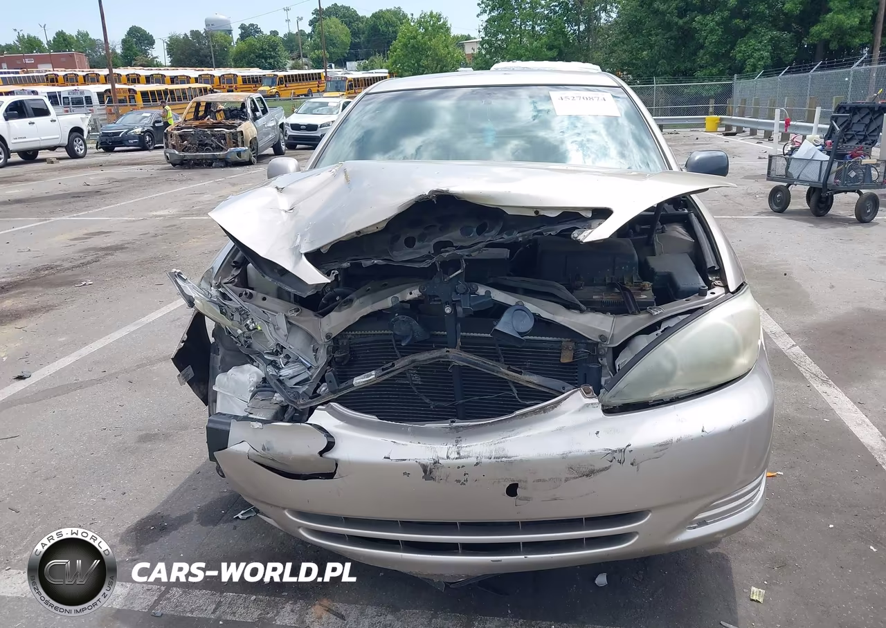 2003 Toyota Camry Le VIN:4T1BE32KX3U213914 - 12