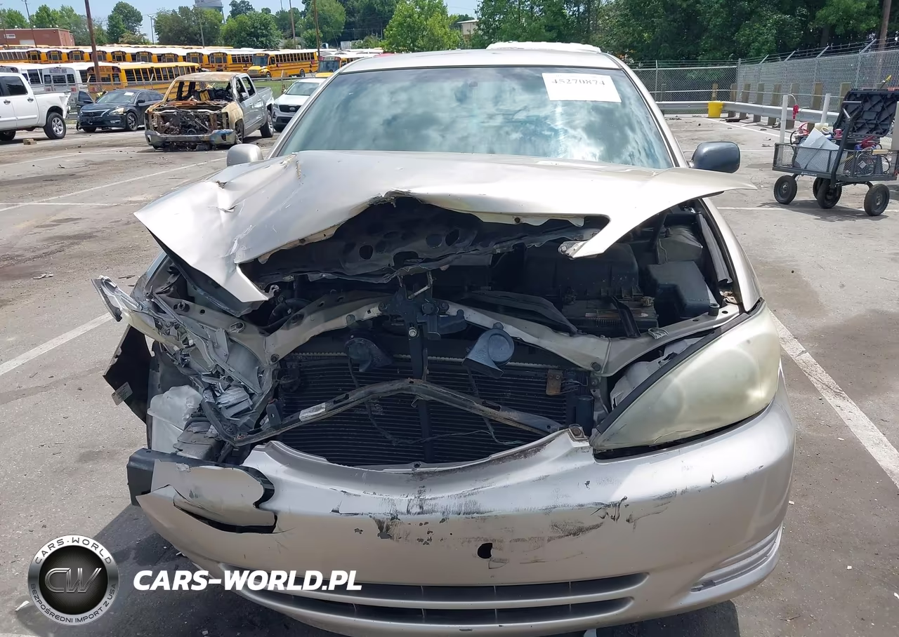 2003 Toyota Camry Le VIN:4T1BE32KX3U213914 - 6