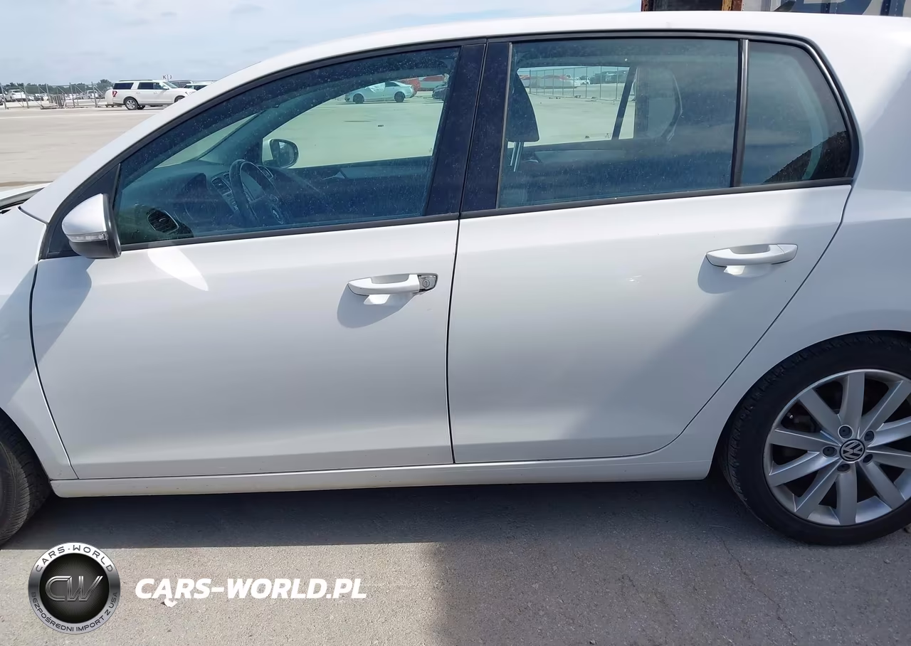 2011 Volkswagen Golf Tdi 4-Door VIN:WVWNM7AJ2BW011432 - 15