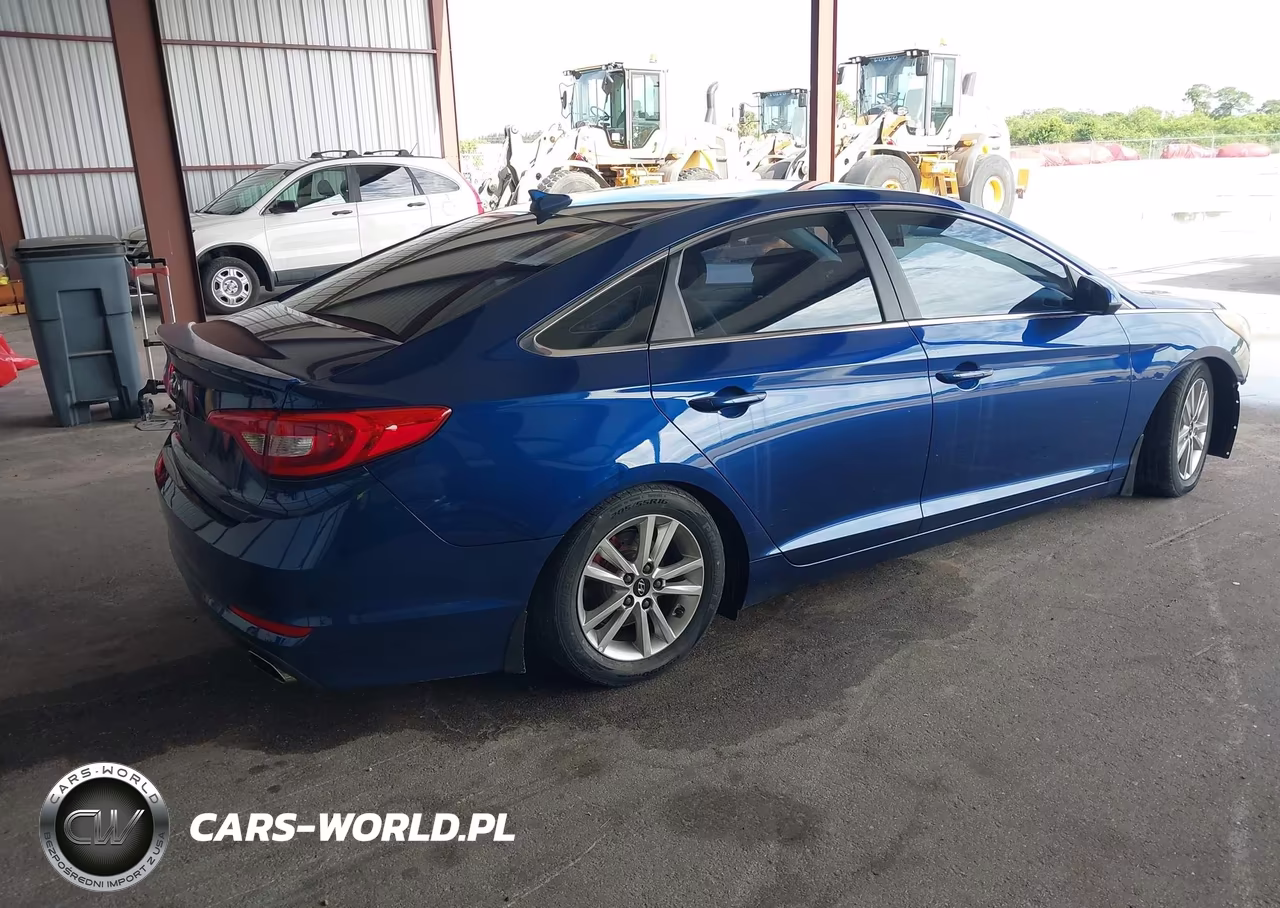 2017 Hyundai Sonata Se VIN:5NPE24AF4HH576179 - 4