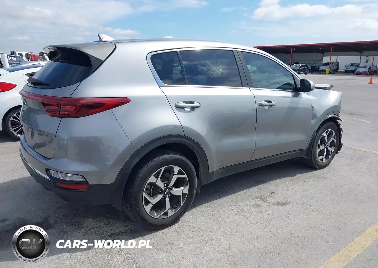 2020 Kia Sportage Lx VIN:KNDPM3AC6L7840910 - 4