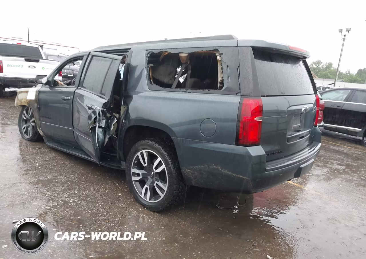 2019 Chevrolet Suburban Premier VIN:1GNSCJKC6KR182113 - 3