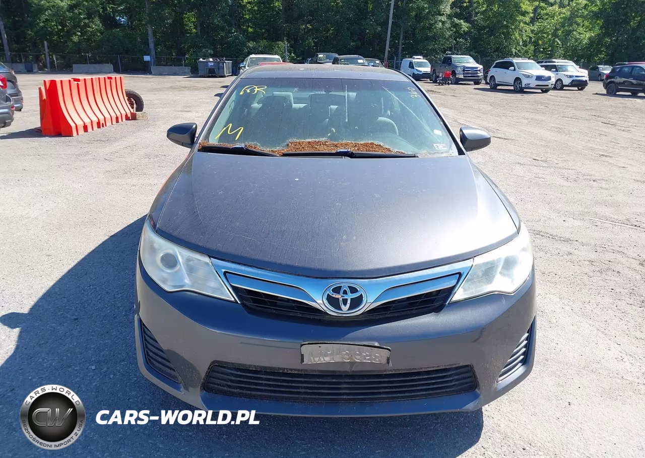 2014 Toyota Camry Le VIN:4T4BF1FK3ER381608 - 12