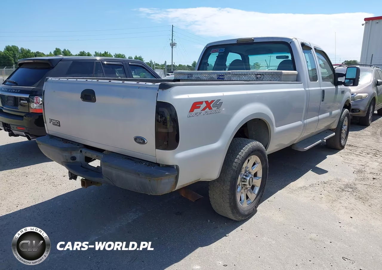 2004 Ford F-250 Lariat-Xl-Xlt VIN:1FTNX21LX4EC41899 - 4