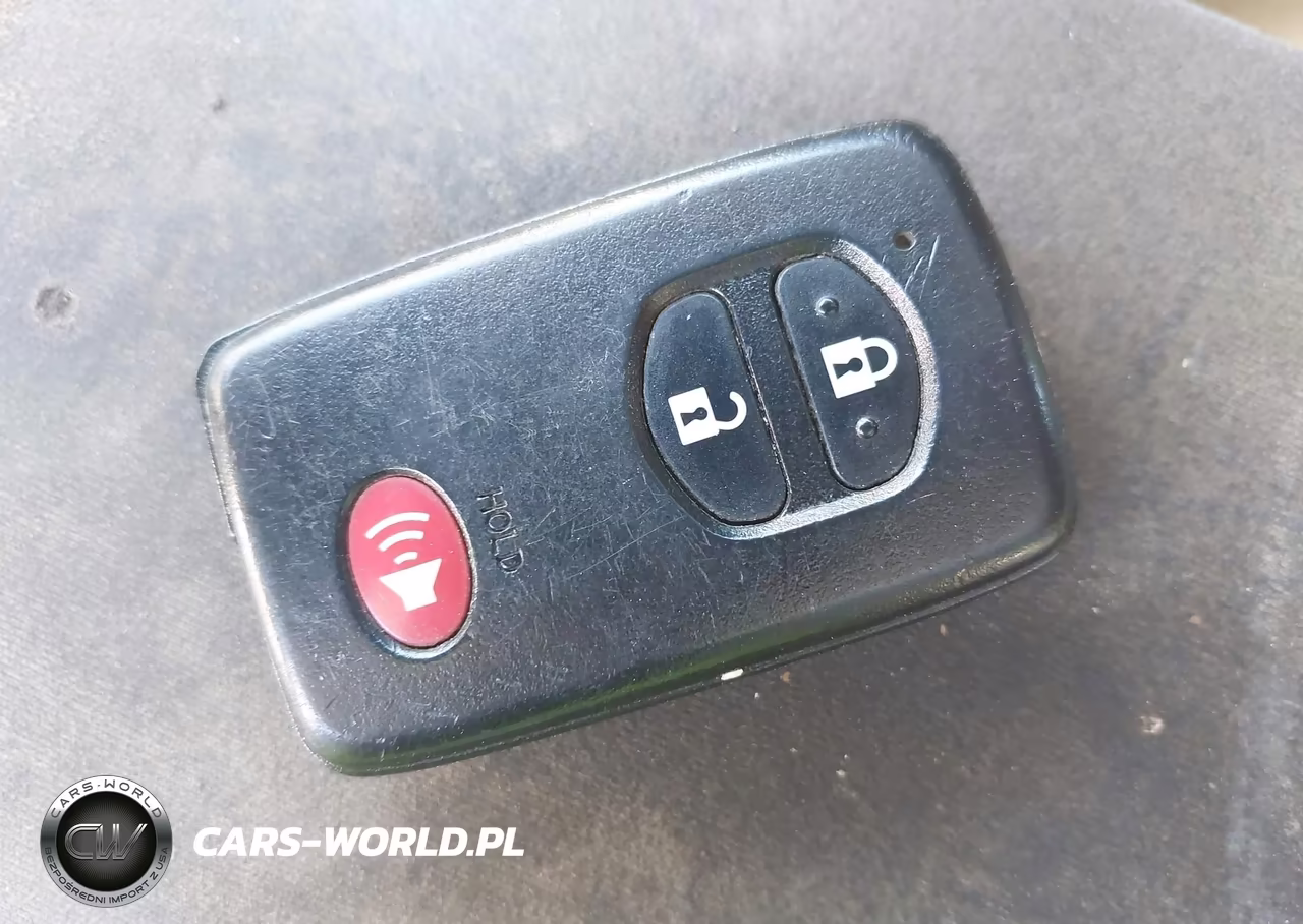 2013 Toyota Prius Two VIN:JTDKN3DU3D5554912 - 11