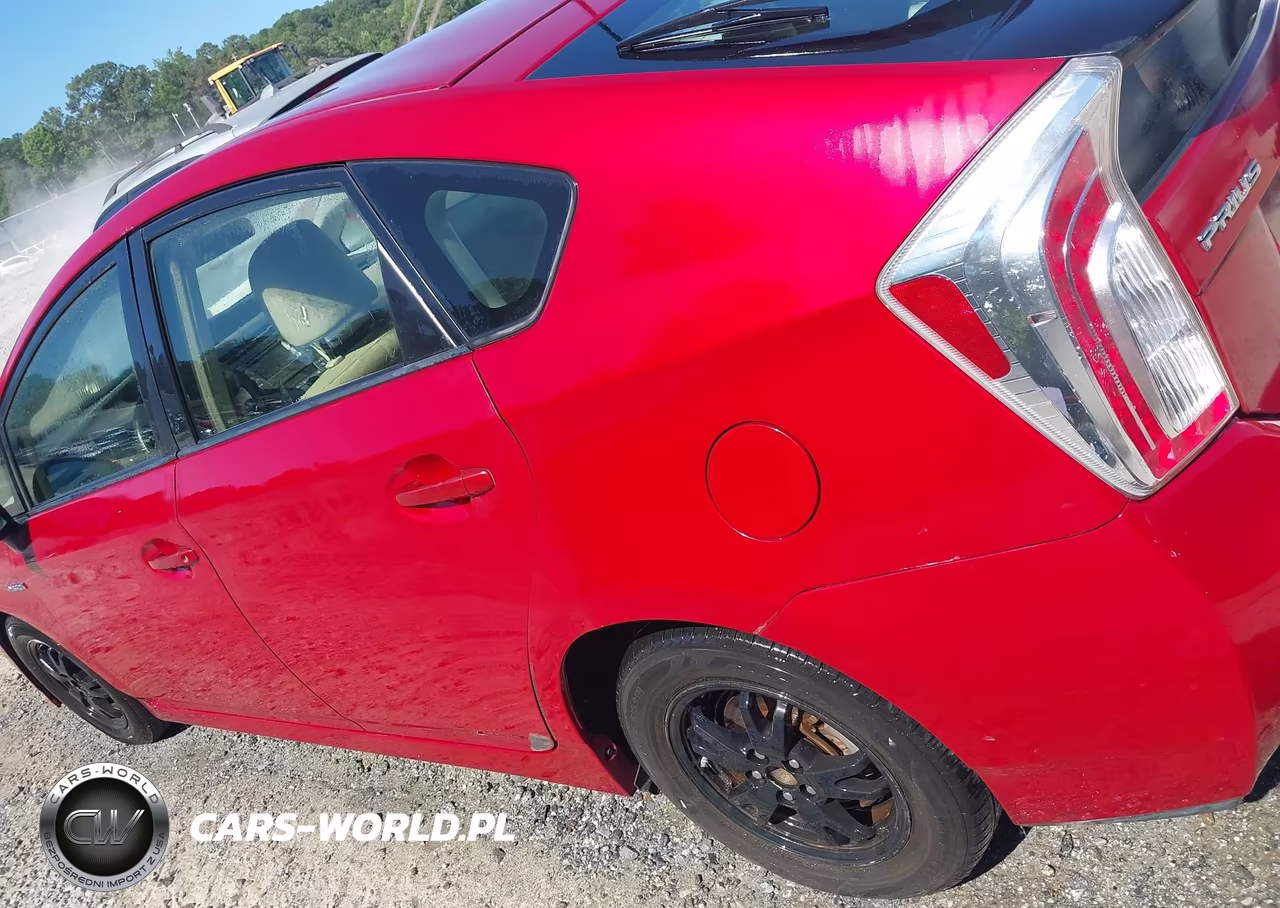 2013 Toyota Prius Two VIN:JTDKN3DU3D5554912 - 14