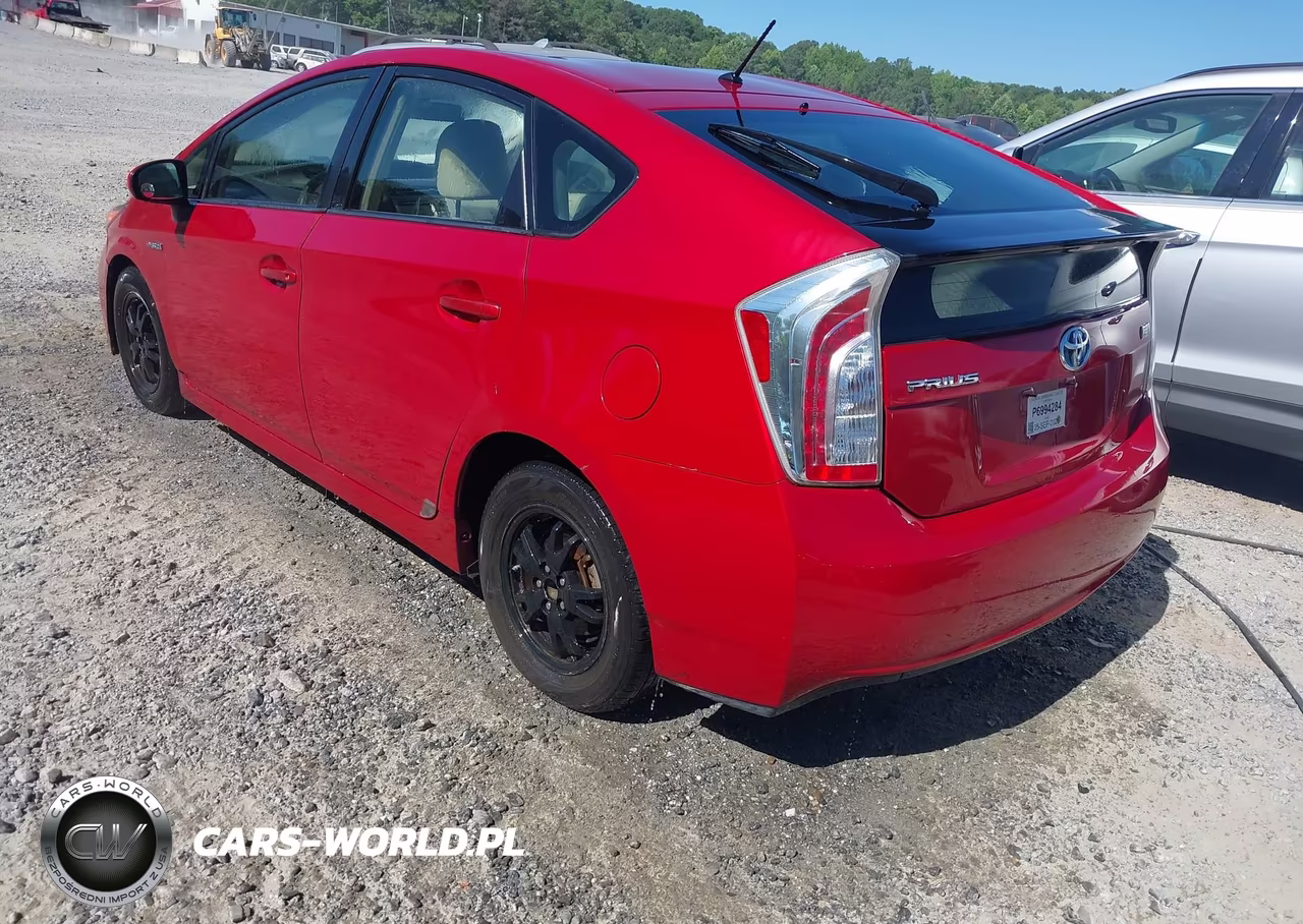 2013 Toyota Prius Two VIN:JTDKN3DU3D5554912 - 3
