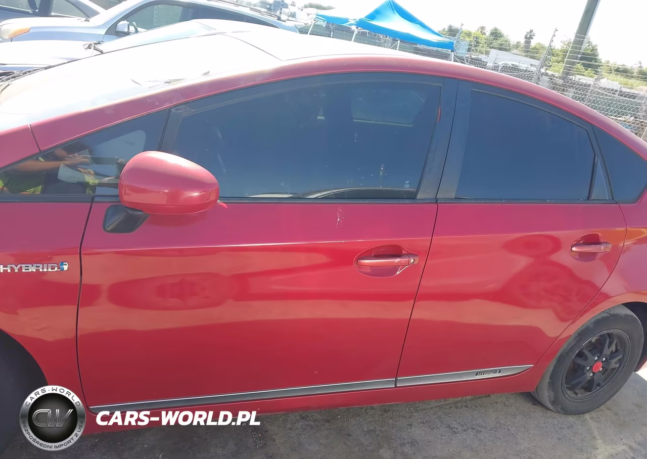 2011 Toyota Prius Two VIN:JTDKN3DU1B0247247 - 14