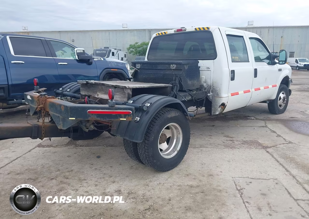 1999 Ford F-350 Lariat-Xl-Xlt VIN:1FTWW33S2XEE04681 - 4