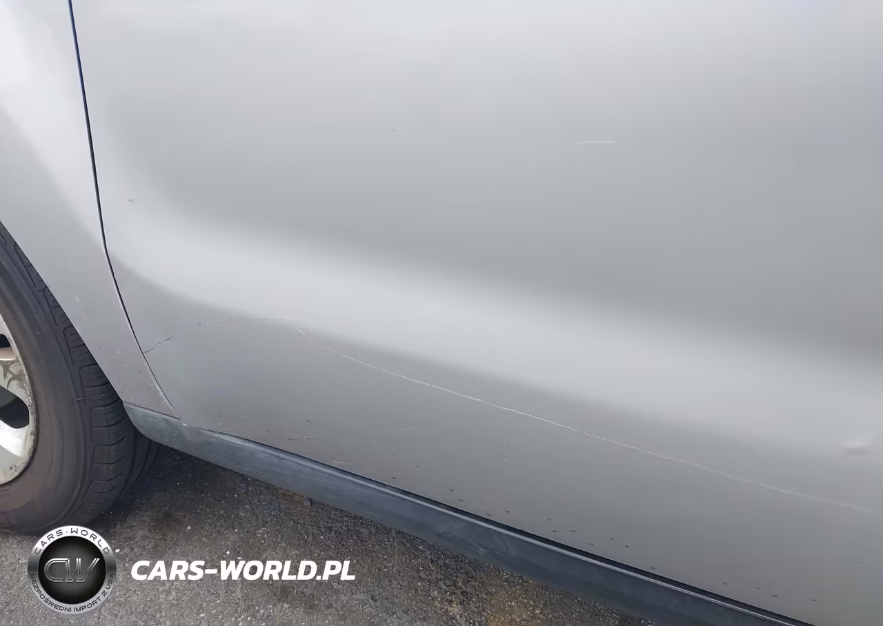 2016 Kia Soul + VIN:KNDJP3A56G7818538 - 16